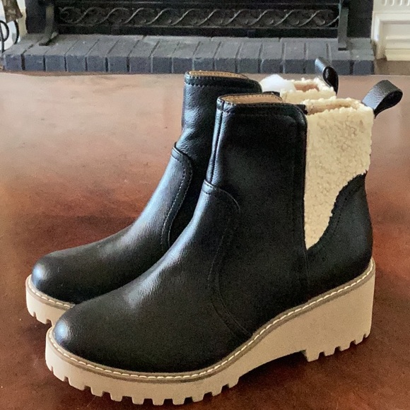 Dolce Vita Shoes - Women’s Dolce Vita Sherpa 7.5 Black Reacher Booties. Biker, Rock, Punk, Corp